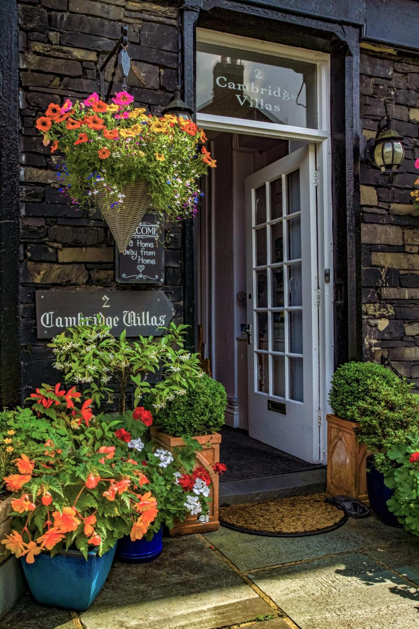 2 Cambridge Villas B & B アンブルサイド エクステリア 写真